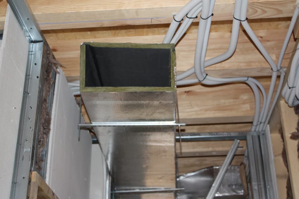 Fancoils o suelo radiante con aerotermia | Claves para elegir bien este verano